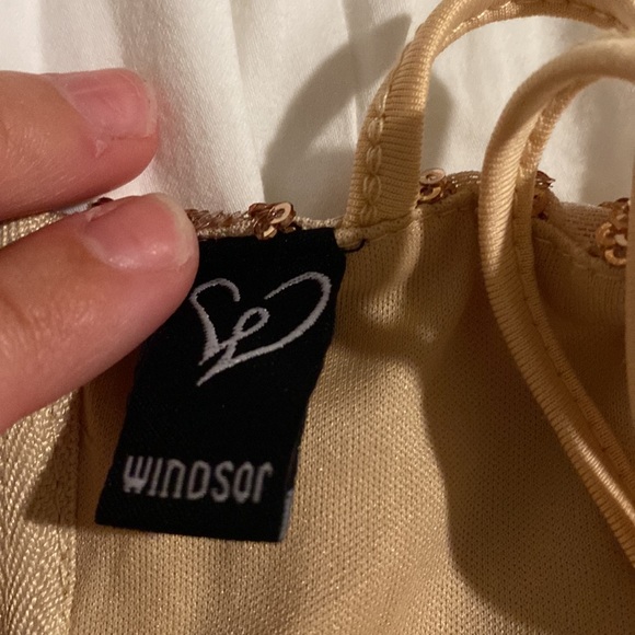 Windsor dress - Picture 3 of 4